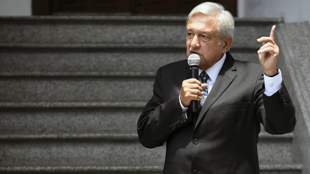 AMLO pedirá a EPN que envíe propuesta para crear Secretaría de Seguridad AMLO pedirá a EPN que envíe propuesta para crear Secretaría de Seguridad