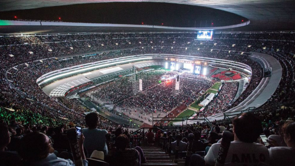 Cuesta renta del Estadio Azteca más barata a AMLO que a EPN