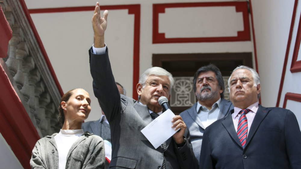 Tren Maya será inversión pública y privada: López Obrador
