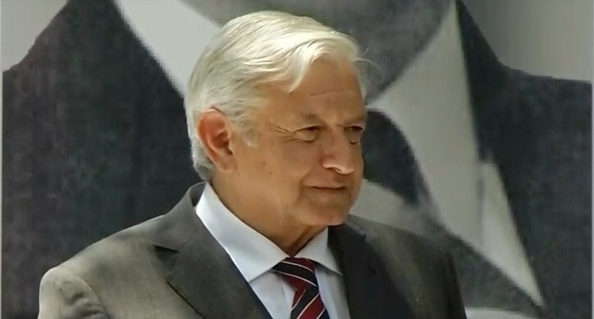 AMLO mantedrá al Ejército y a la Marina AMLO mantedrá al Ejército y a la Marina