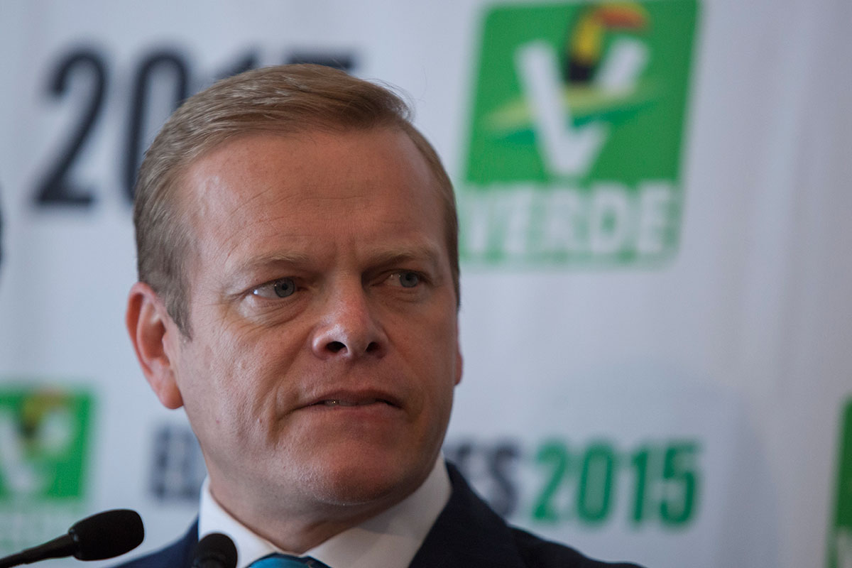 Confirman a Manuel Velasco como coordinador del Verde en el Senado - arturo-escobar