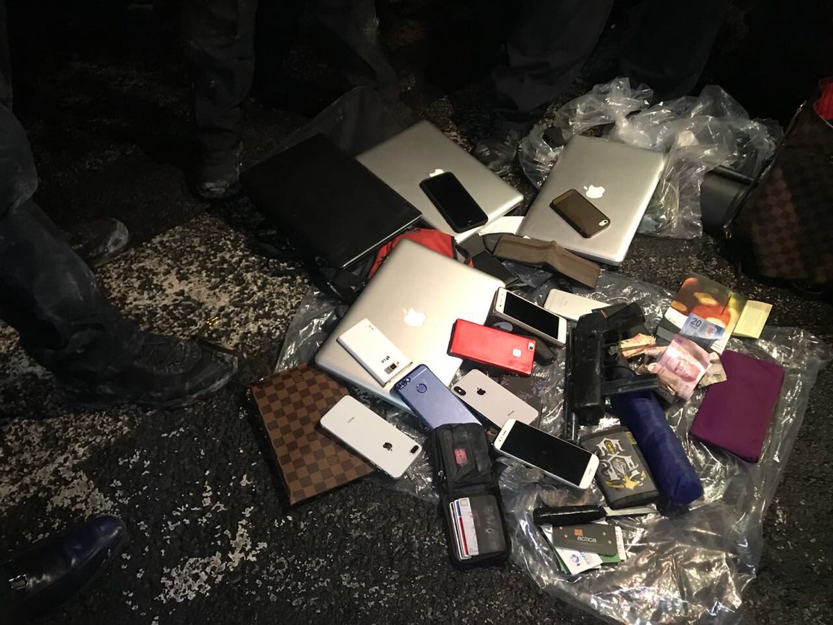 Detienen a asaltantes de Starbucks tras persecución en Benito Juárez - asalto-starbucks1