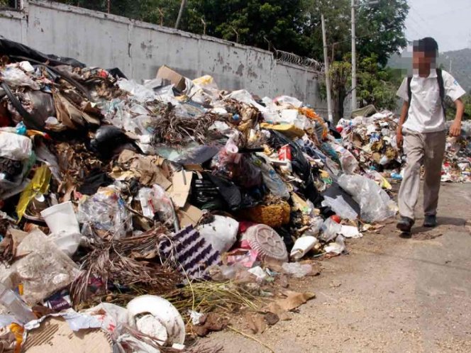 Alertan por riesgo sanitario en Acapulco por basura - basura-acapulco