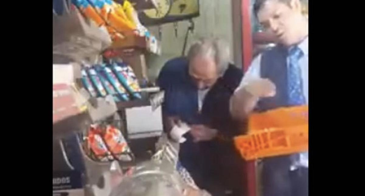 Liberan a empleado de Bimbo que robó Chocorroles a anciano en Iztapalapa