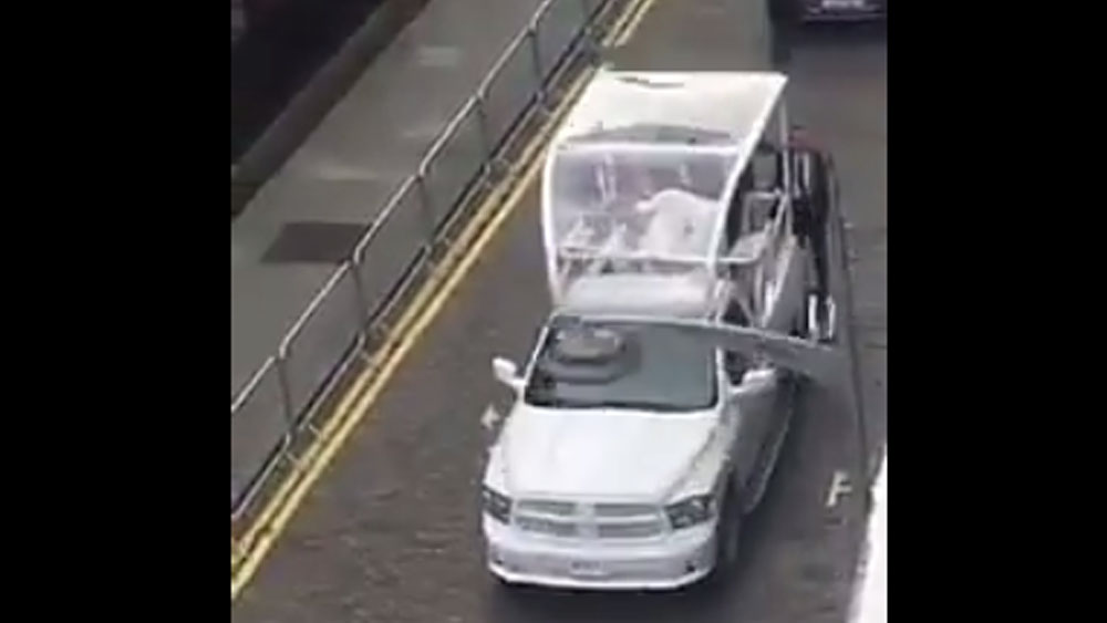 #Video Así recibieron al papa Francisco en Irlanda