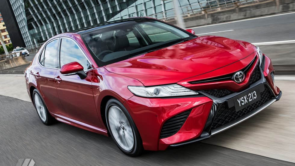 Profeco alerta por seis vehículos con diversas fallas - camry-2018-toyota
