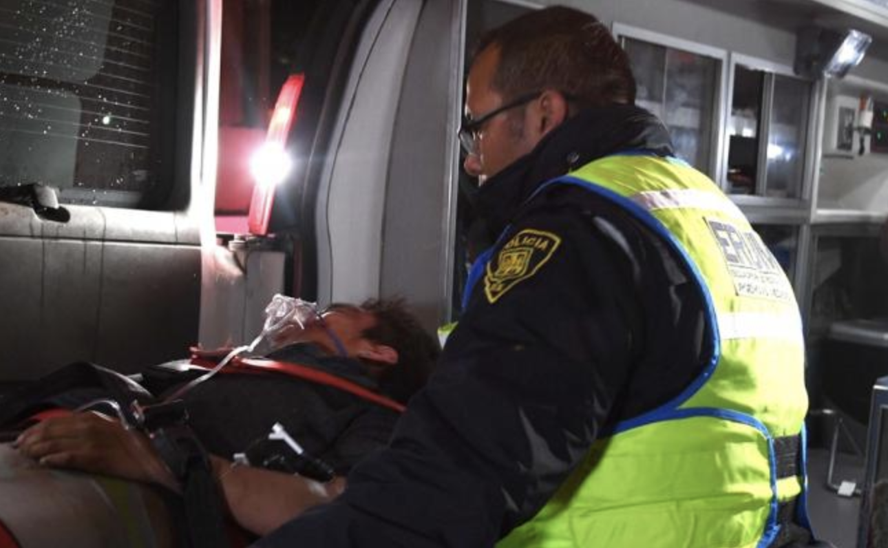 Apuñalan a hombre tras resistirse a asalto en la Benito Juárez