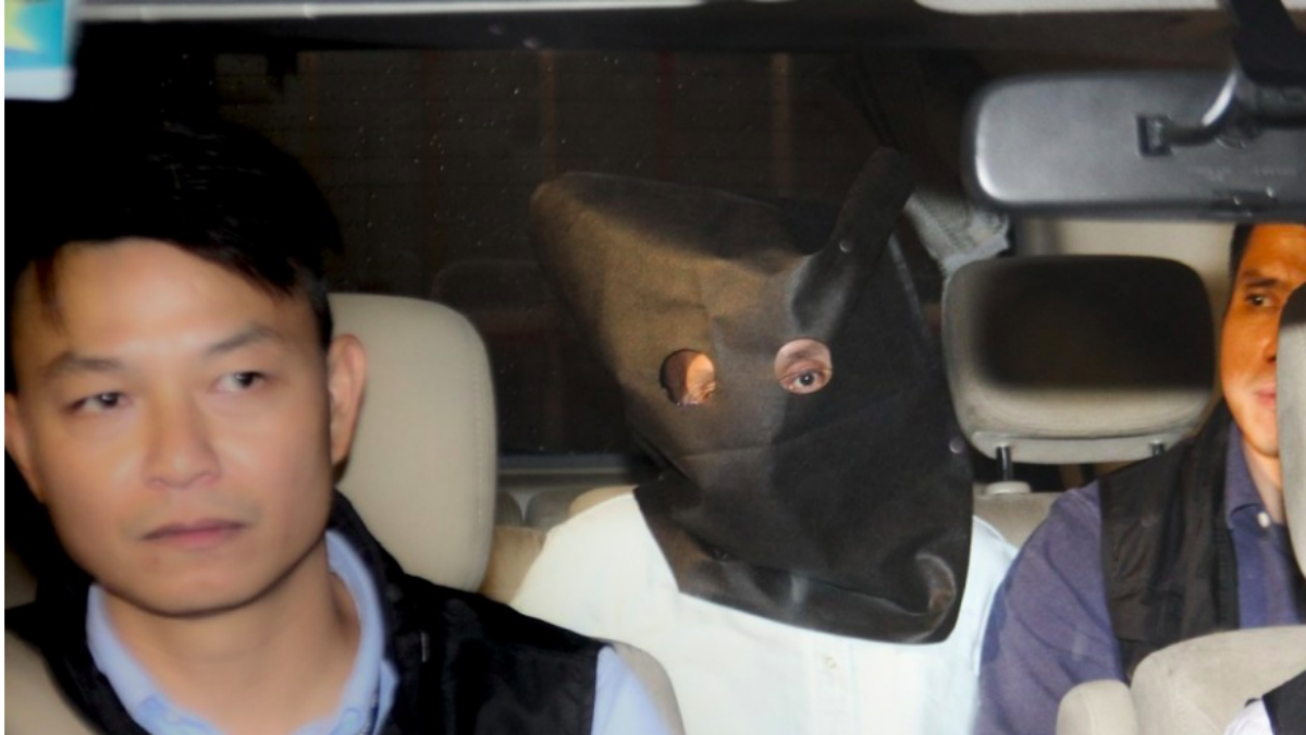 Profesor de Hong Kong guardaba el cadáver de su esposa en una maleta