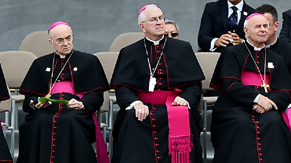 Hechos y omisiones en el documento de Viganò contra Francisco - carlos-maria-vigano-2