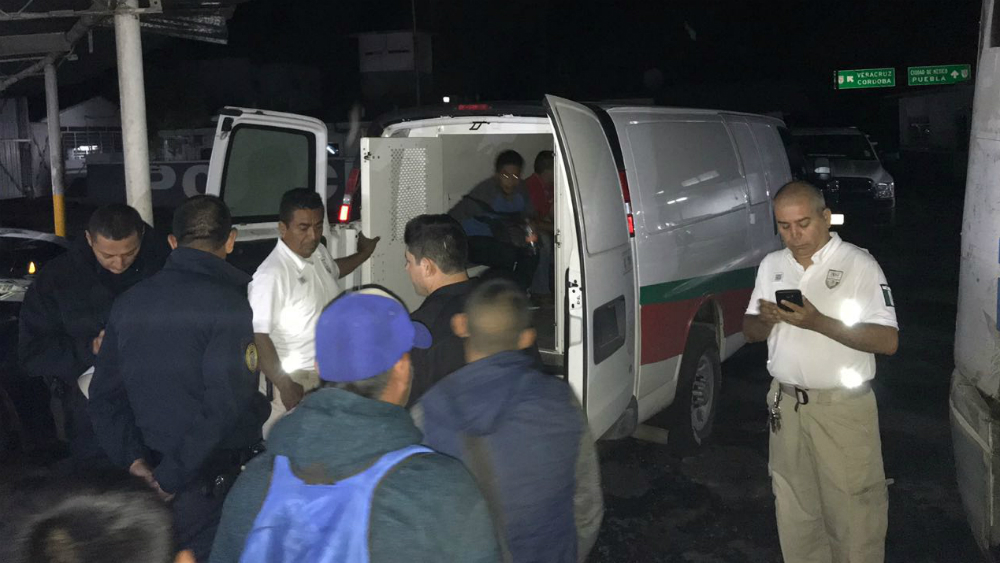 Rescatan a 62 migrantes centroamericanos en Veracruz - centroamericanos-veracruz-inm-2