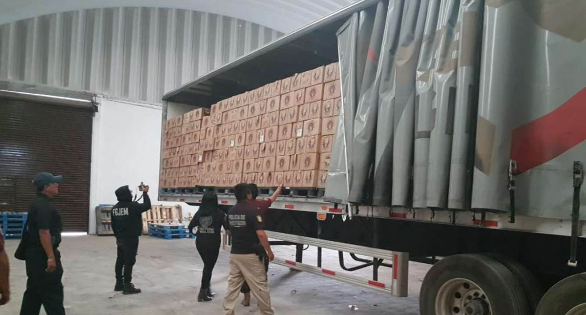 Detienen a 12 sujetos por robar tráiler con 3 mil cajas de cerveza