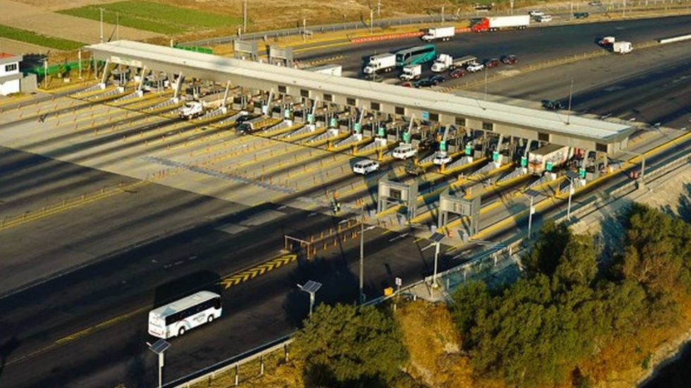 Aumenta tarifas el Circuito Exterior Mexiquense