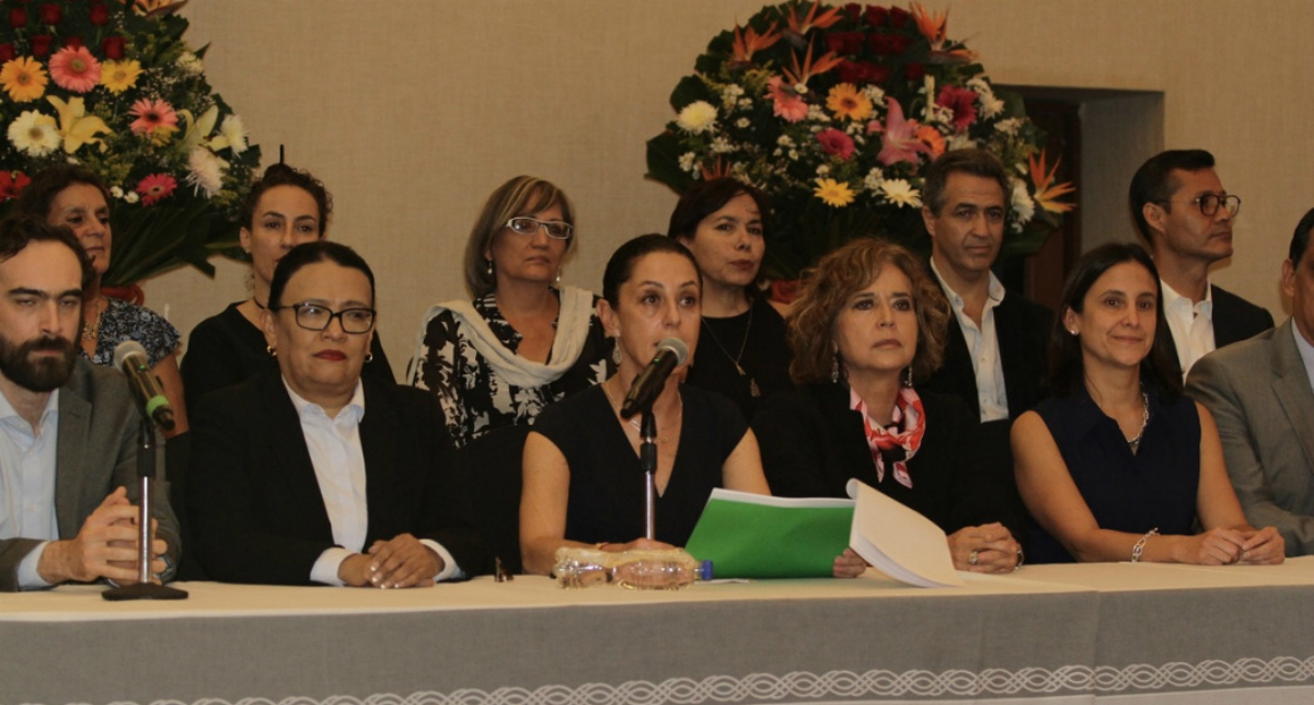 Aplazan entrega de datos de nómina capitalina a Claudia Sheinbaum Aplazan entrega de datos de nómina capitalina a Claudia Sheinbaum