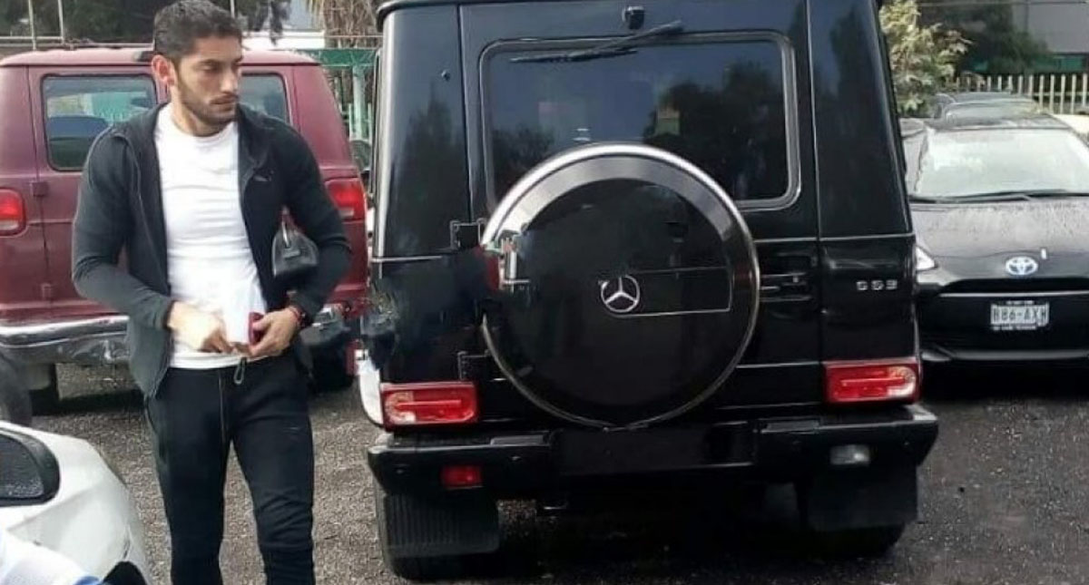 Remiten vehículo de Jesús Corona al corralón