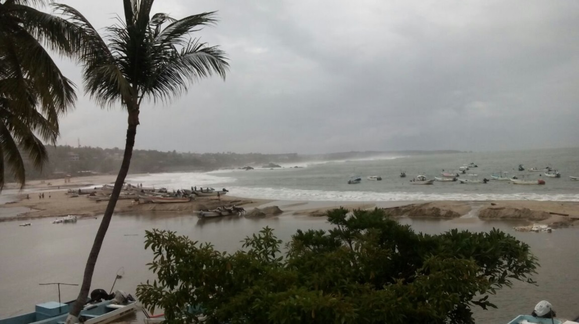 Depresión tropical 11-E activa alerta azul en costas de Oaxaca - depresiontopint