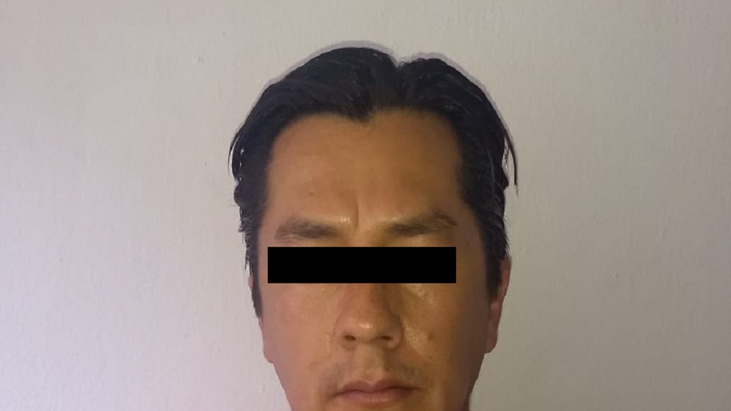 Detienen a entrenador por presunta violación de jugadoras