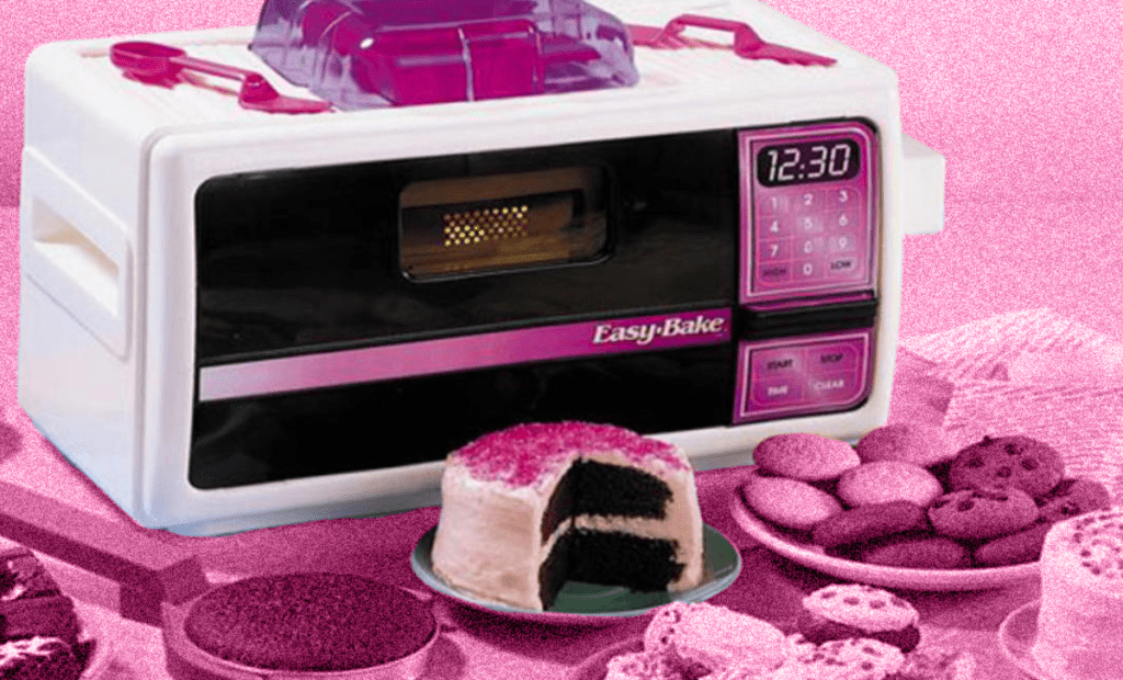 10 juguetes de los noventa que te harán recordar tu infancia - easy-bake-oven-juguetes-90s