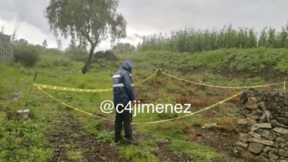 Investigan muerte de hombre con tiro en la cabeza y abandonado en Xochimilco