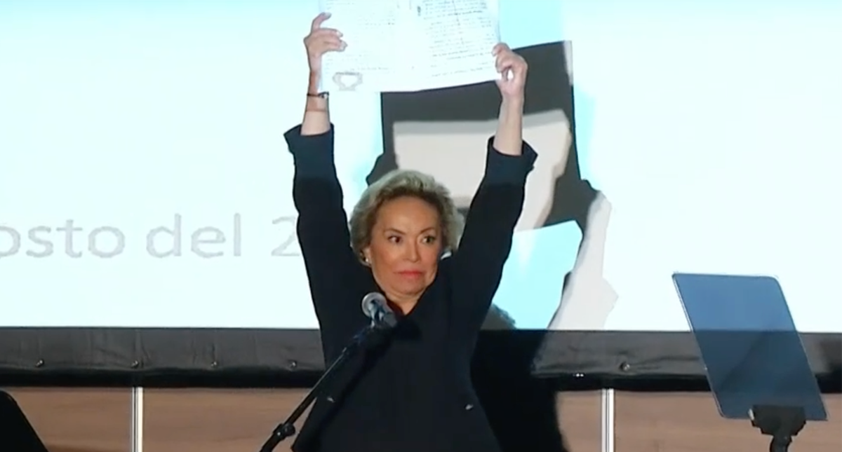 AMLO asegura que Elba Esther no formará parte de su Gobierno - elba-ok