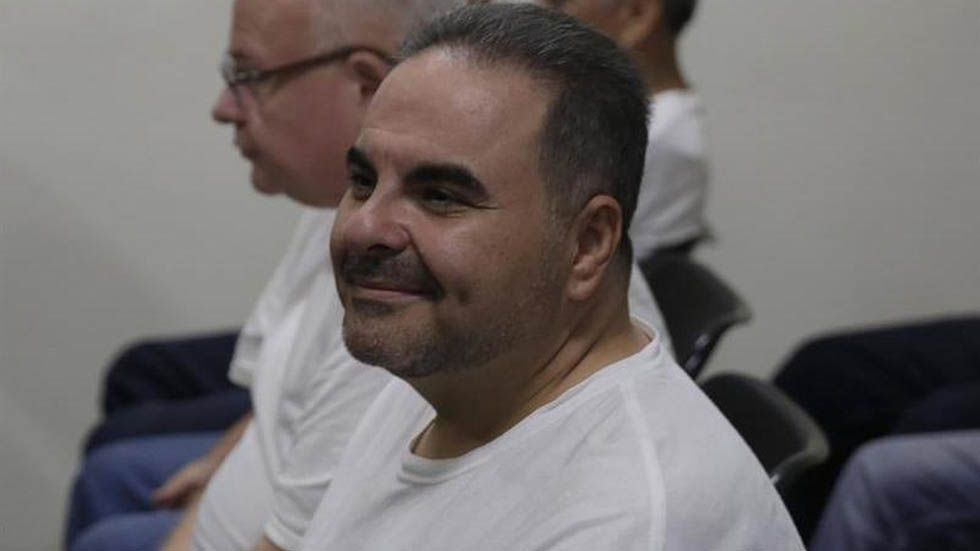 Expresidente de El Salvador se declara culpable de lavado de dinero