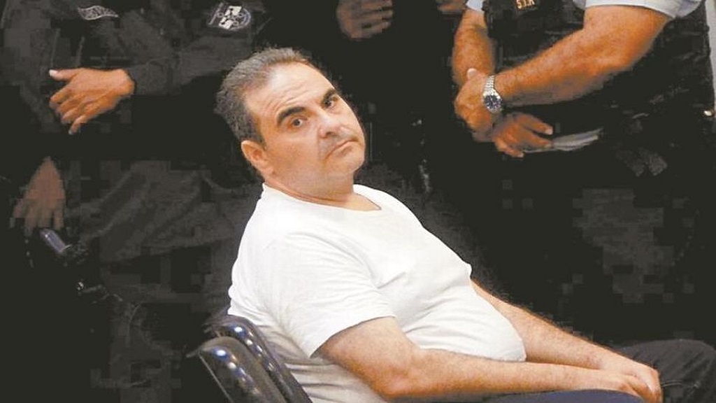 Expresidente de El Salvador confiesa lavado de 300 mdd - elias-antonio-saca