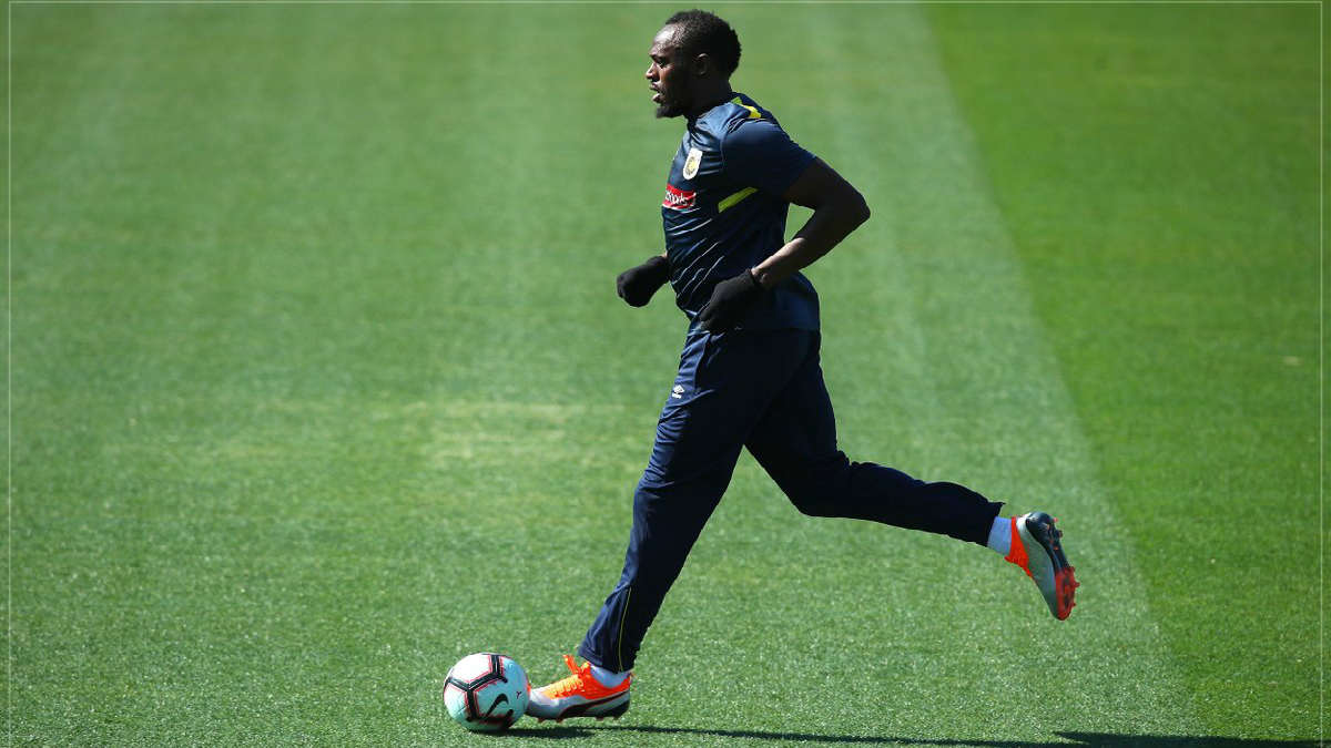Usain Bolt entrena con equipo de la primera división de Australia