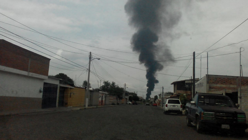 Se incendia toma clandestina en Querétaro Se incendia toma clandestina en Querétaro