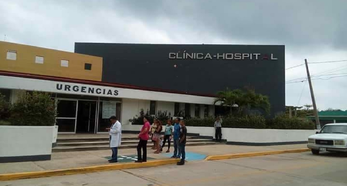 Ladrones de banco asaltan a empleados de hospital en Veracruz