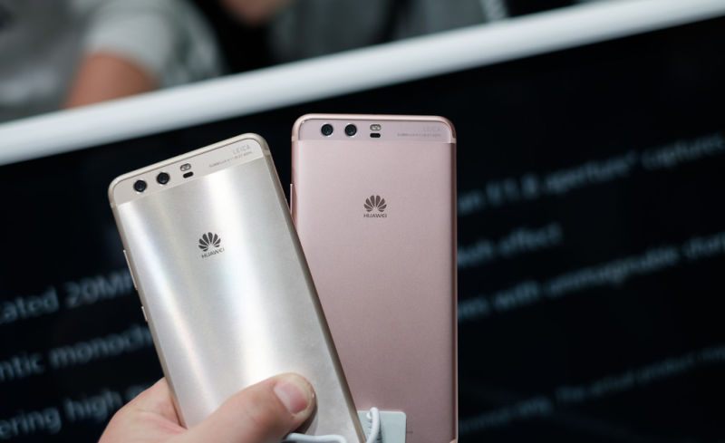 Gobierno de Estados Unidos prohíbe uso de dispositivos Huawei y ZTE - huaweiint1