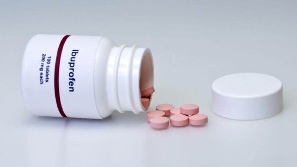 Los riesgos de mezclar ibuprofeno con otros medicamentos