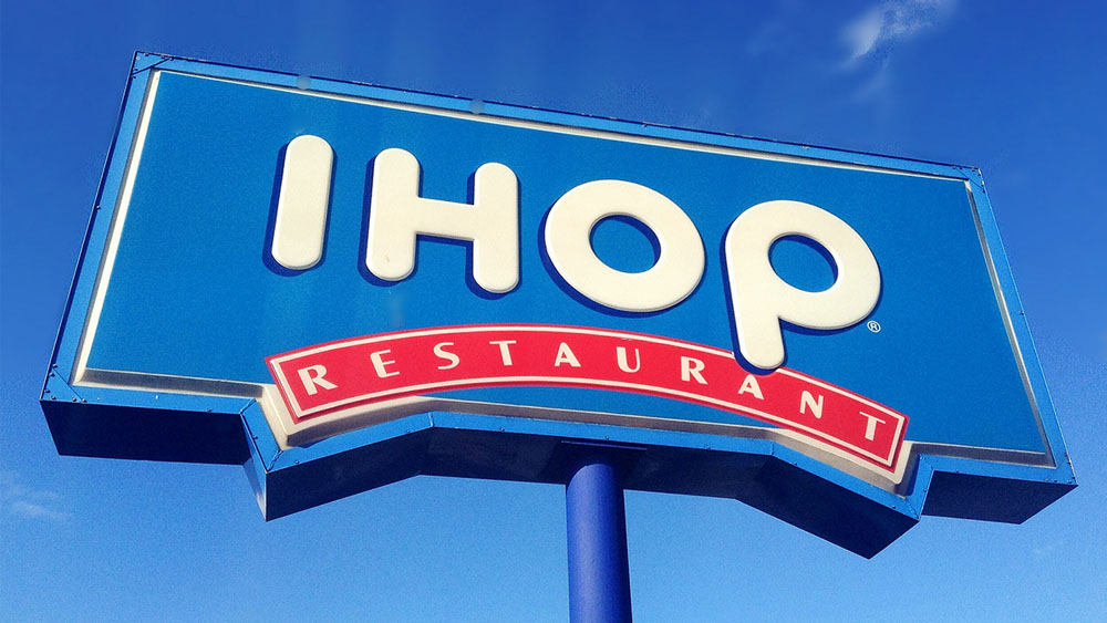 IHOP busca incursionar en tiendas de comida rápida
