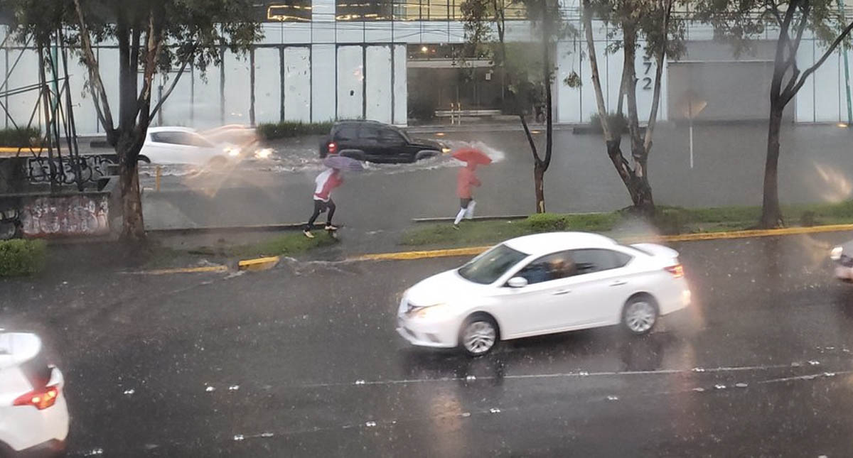 Inundaciones en Periférico y al menos cuatro delegaciones