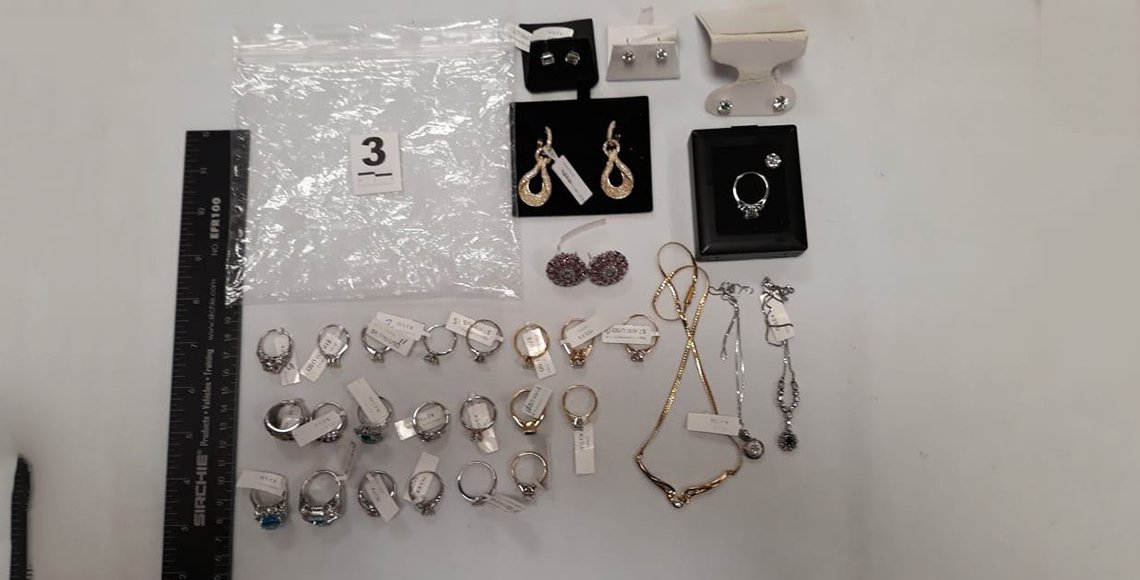 PF detiene a italiana con droga y joyas en Cancún - italiana-detenida-cancun