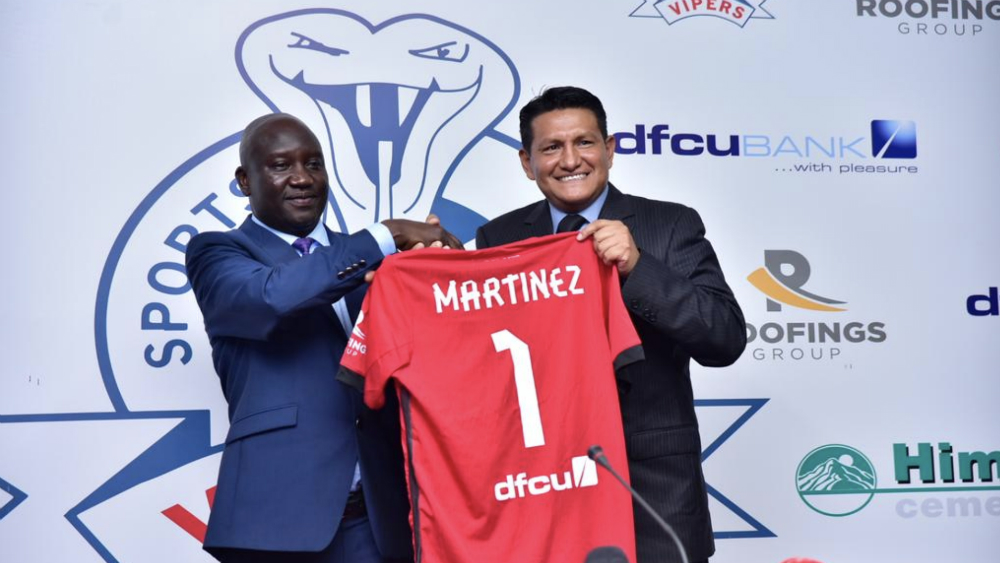 Técnico mexicano dirigirá en liga de futbol de Uganda