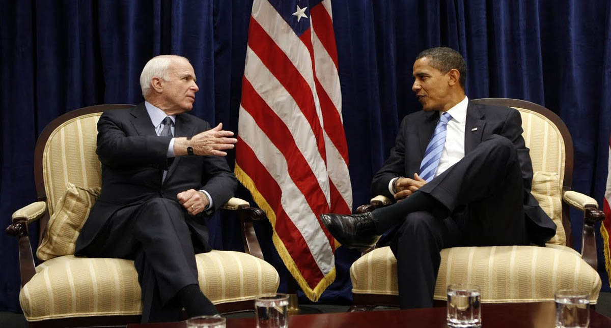 #Video El momento en el que McCain defendió a Obama - john-mccain-y-obama