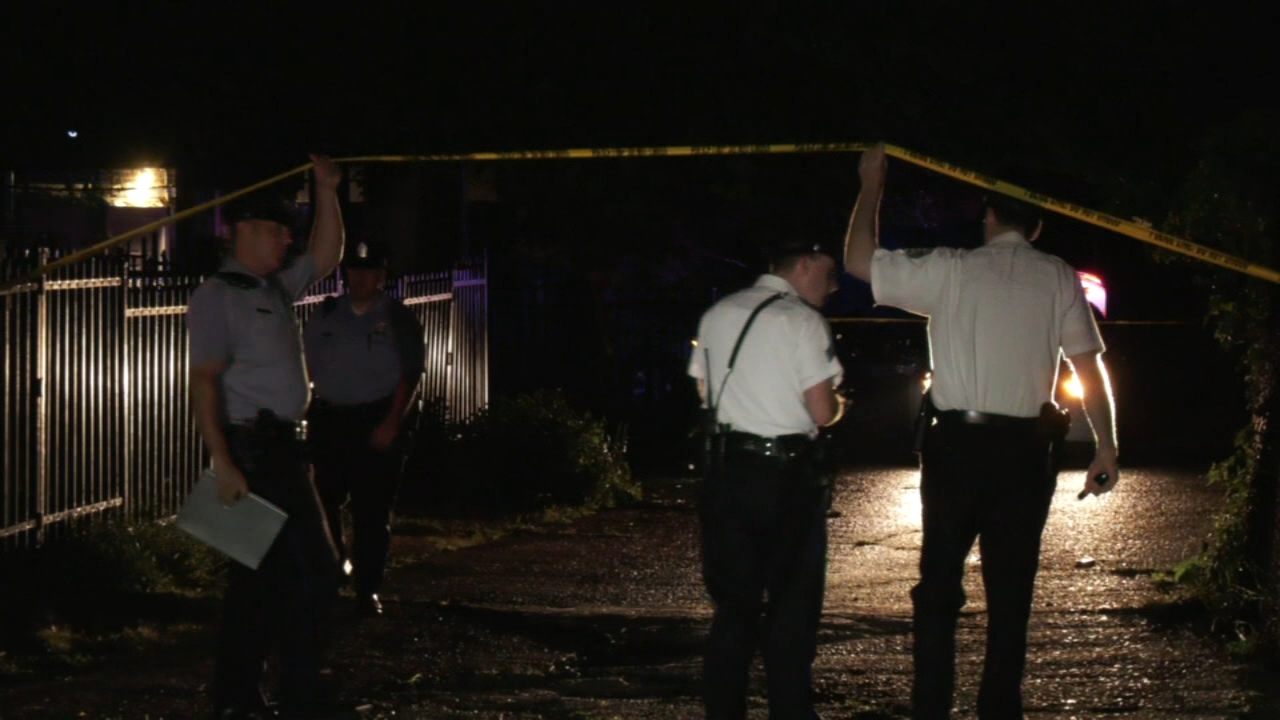 Policía de Filadelfia investiga asesinato a tiros de atleta - joven-atleta-asesiando