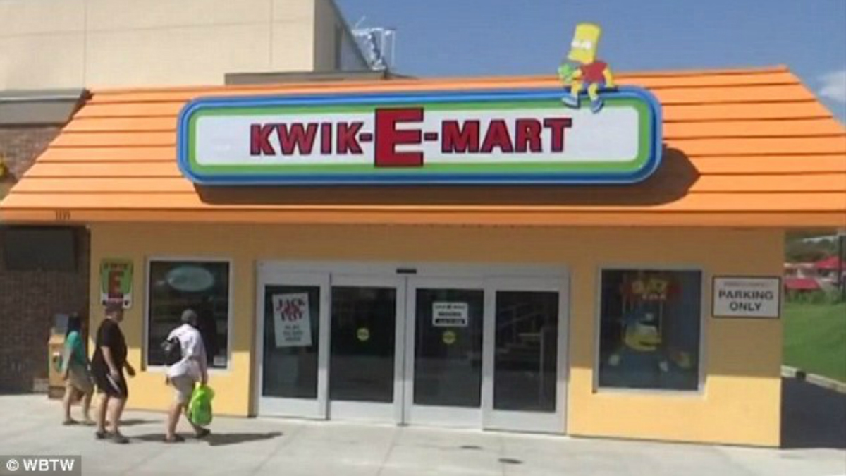 Inauguran tienda basada en el minisuper de Los Simpson