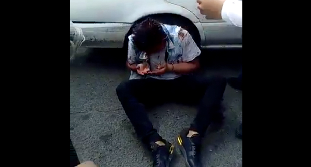 #Video Golpean a presunto asaltante de transporte público en Iztapalapa