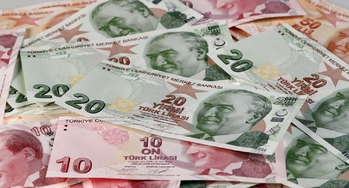 Moneda de Turquía se desploma frente al dólar - lira-turca