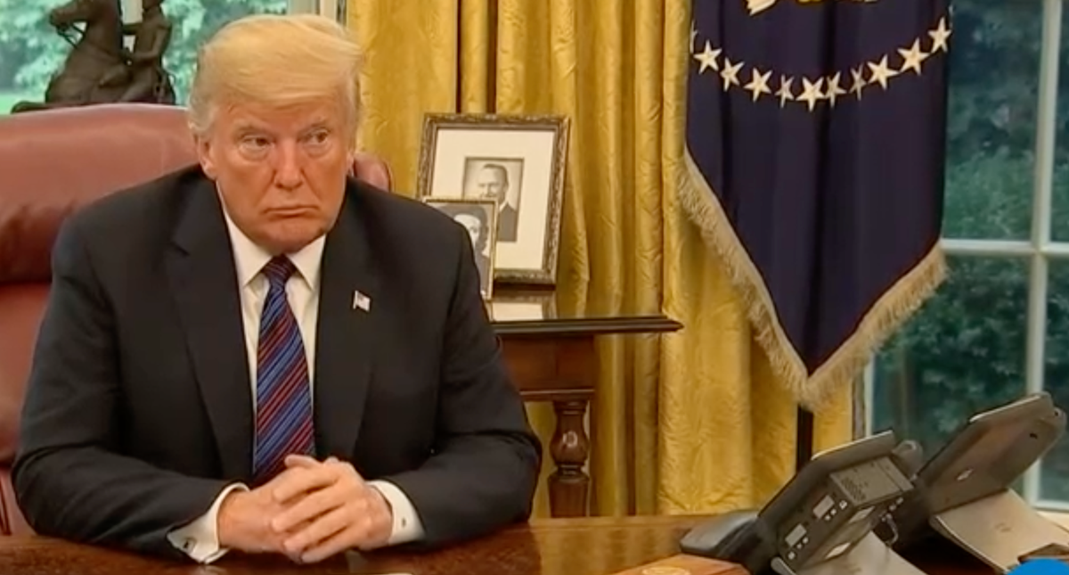 Trump insiste con el muro; México dice que no lo pagará