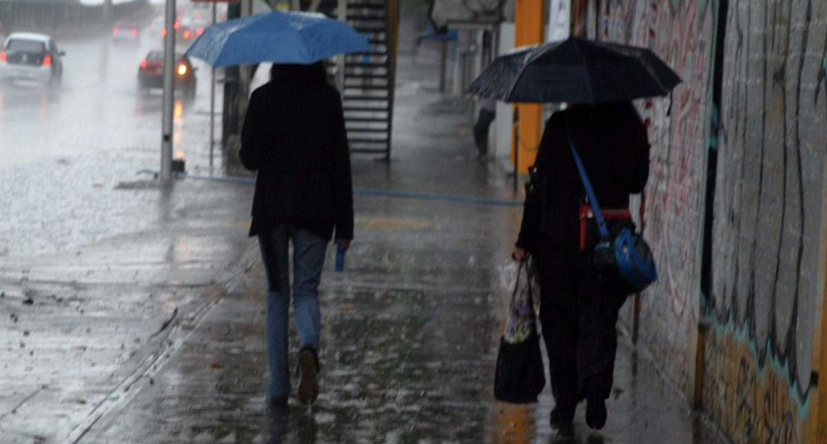 Frente frío provocará tormentas y descenso de temperatura