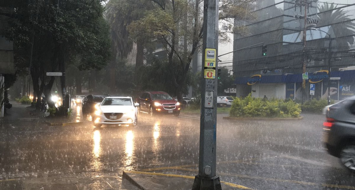 Activan Alerta Amarilla por lluvia y granizo en 10 alcaldías