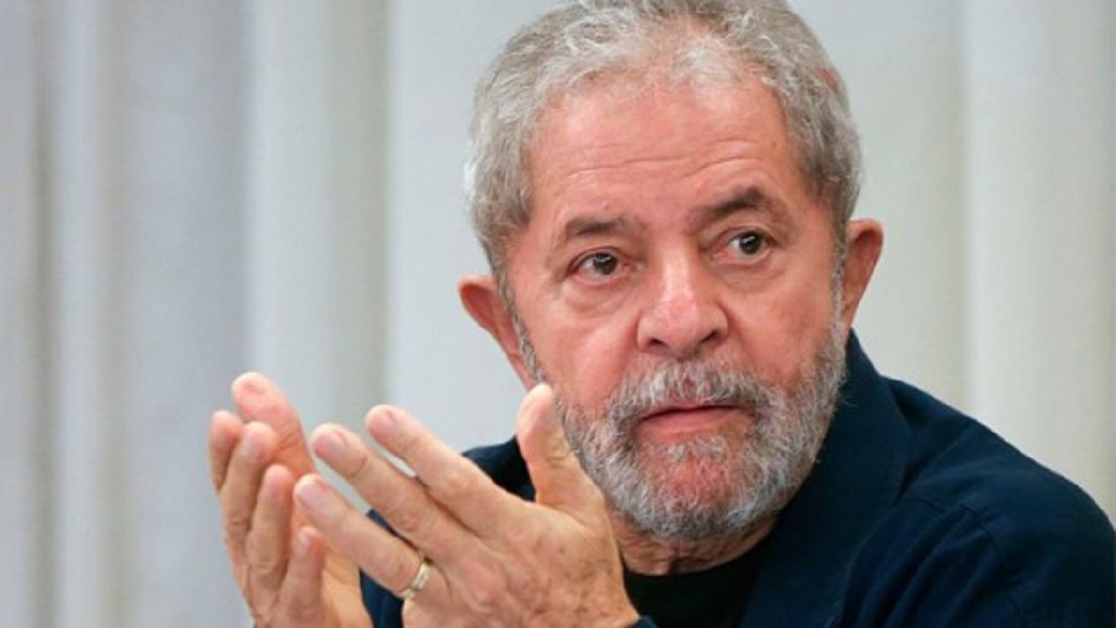 Tribunal Electoral de Brasil excluye candidatura de Lula da Silva