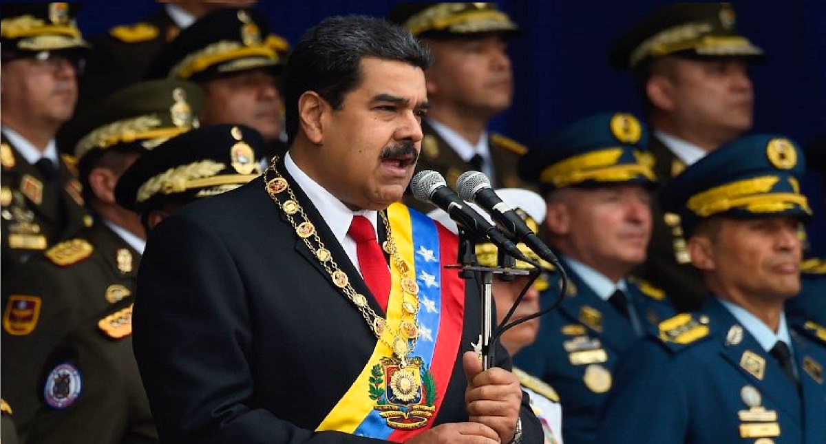 Dejen de lavar retretes en el exterior y regresen a Venezuela: Maduro - maduro-venezuela