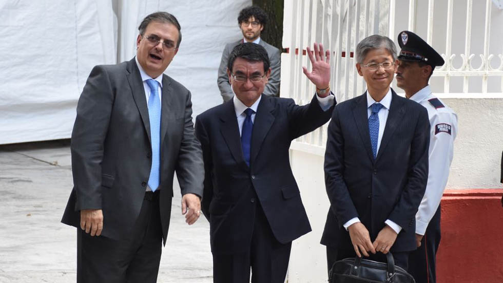 Japón busca aumentar inversión automotriz en México: Ebrard