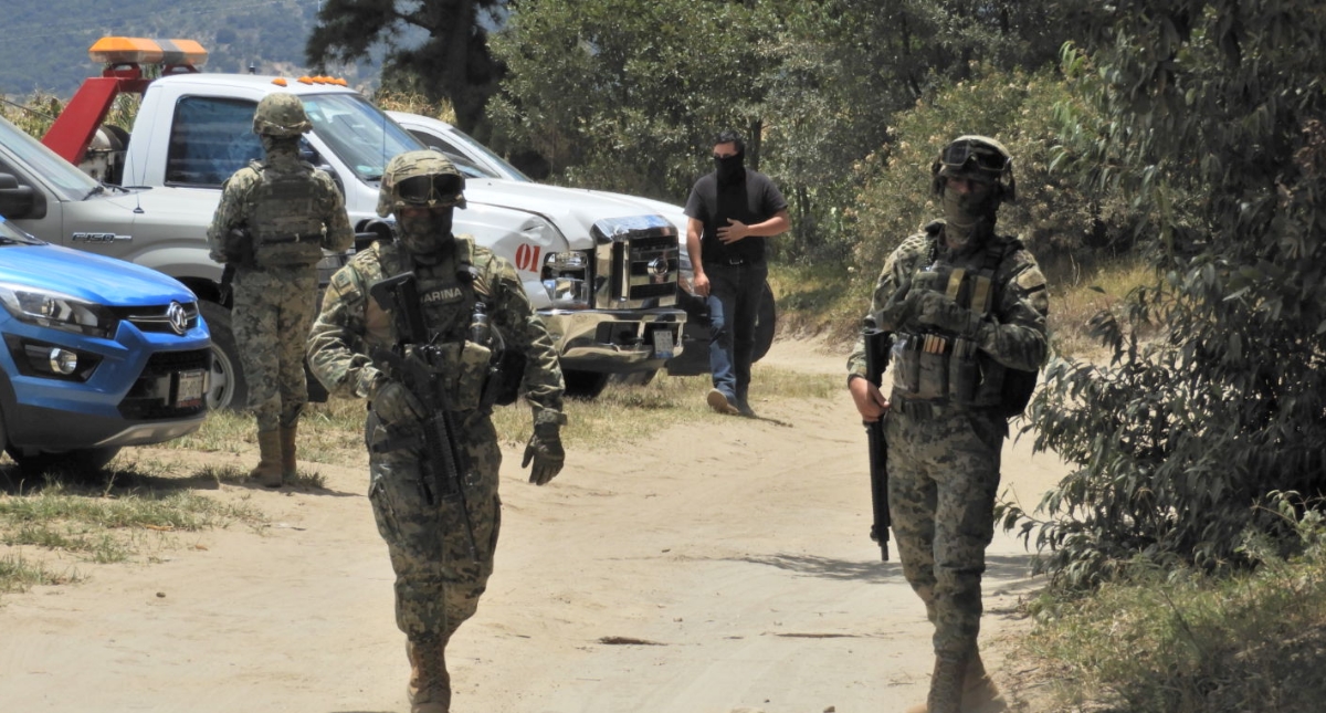 Marinos abaten a siete presuntos ladrones de combustible en Puebla - marinos-abaten-siete-puebla-2