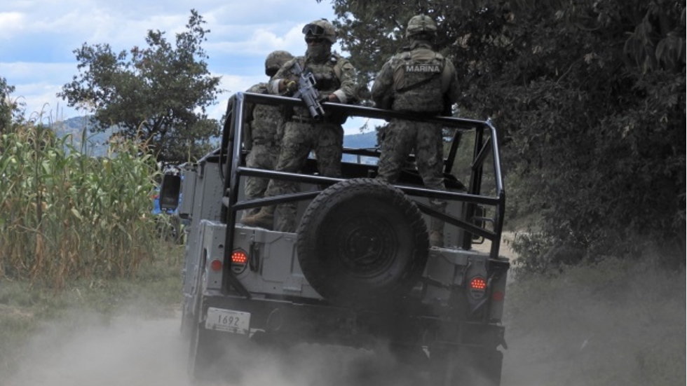 Marinos abaten a siete presuntos ladrones de combustible en Puebla - marinos-abaten-siete-puebla-3