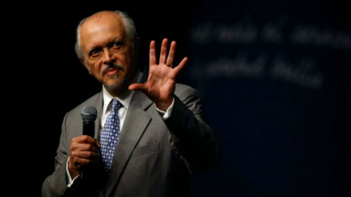 AMLO debe centrarse en escasez de gas, no de gasolina: Mario Molina