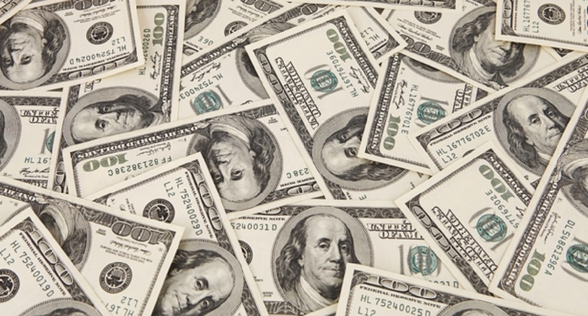 Dólar cierra en 19.36 pesos