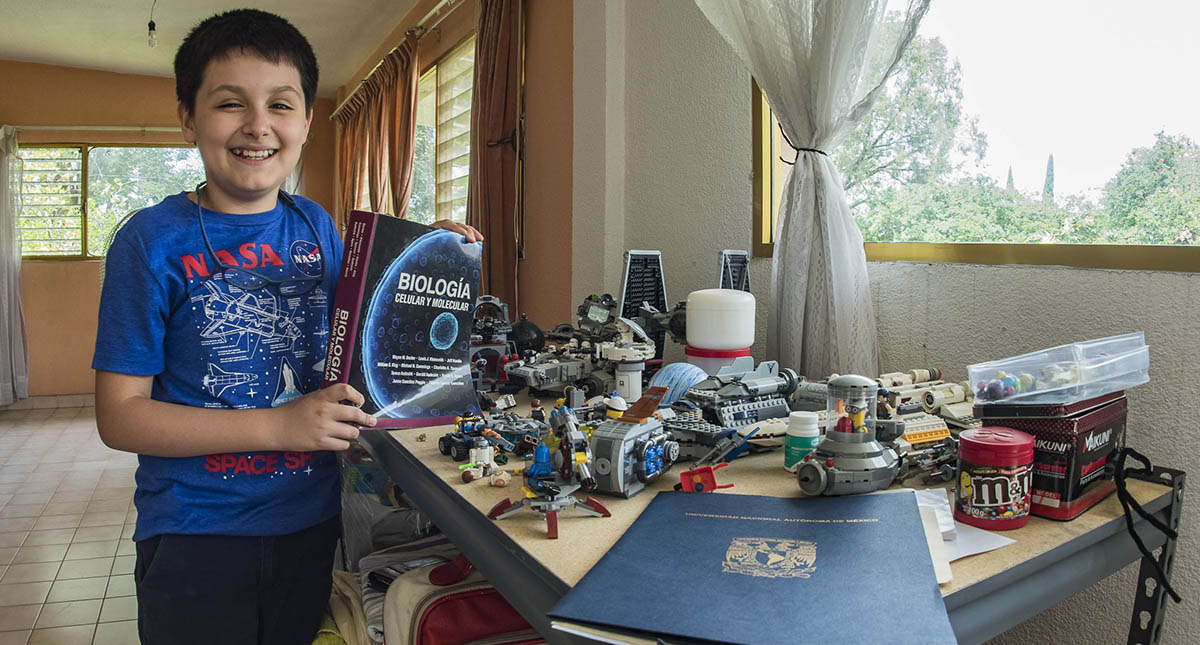 Niño de 12 años entrará a la universidad en la UNAM